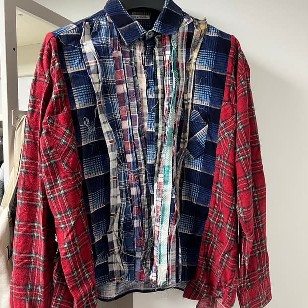 니들스 리빌드 셔츠