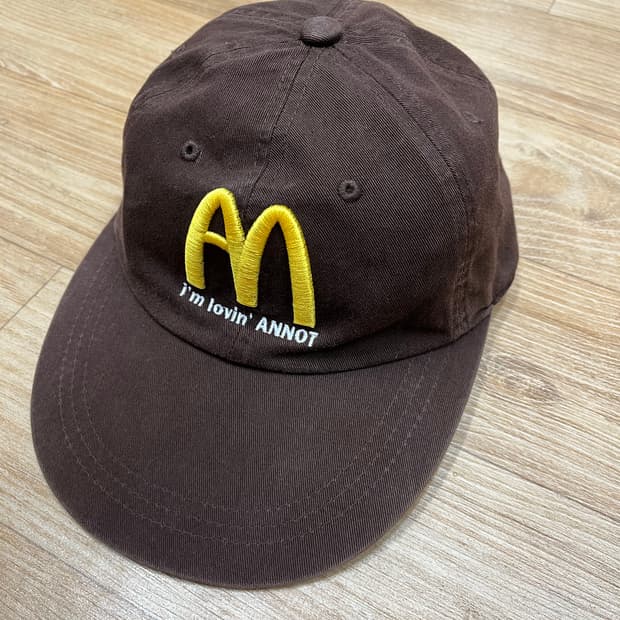 아노트 ANNOT 맥도날드 콜라보 모자 브라운