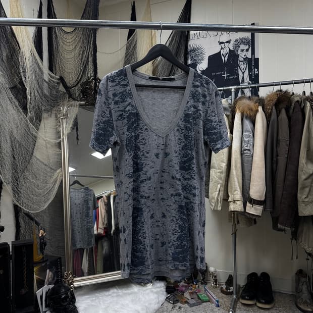 No id 00s marbling printing top