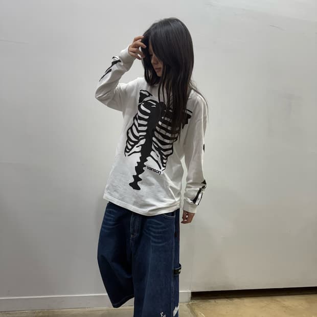 밴슨 본 프린팅 오버핏 롱슬리브