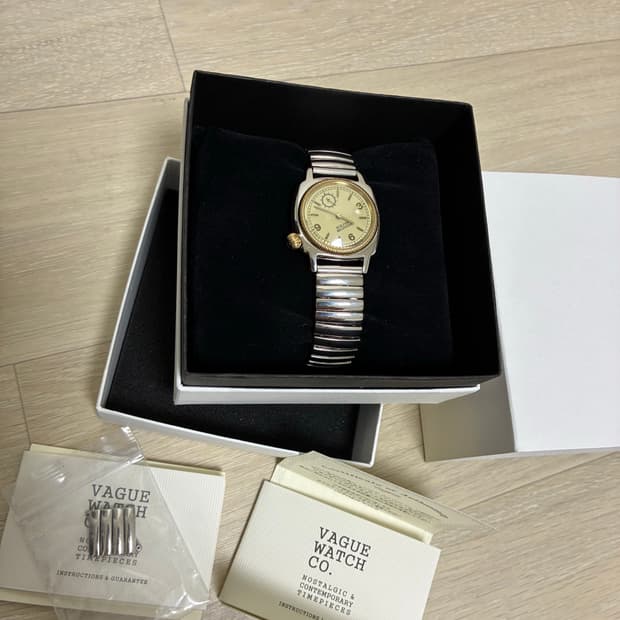 솔로이스트x바그워치 베이지 32mm