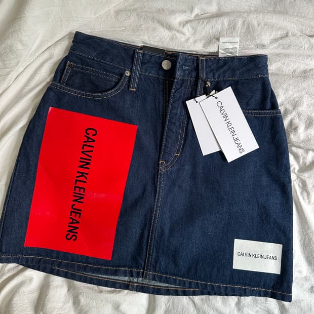캘빈클라인 calvinklein 패치 치마