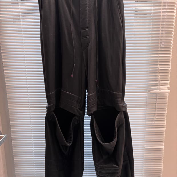 레이블리스 팬츠