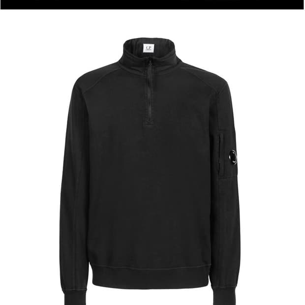 [택 새상품] CP컴퍼니 렌즈 와펜 반집업 맨투맨 티셔츠