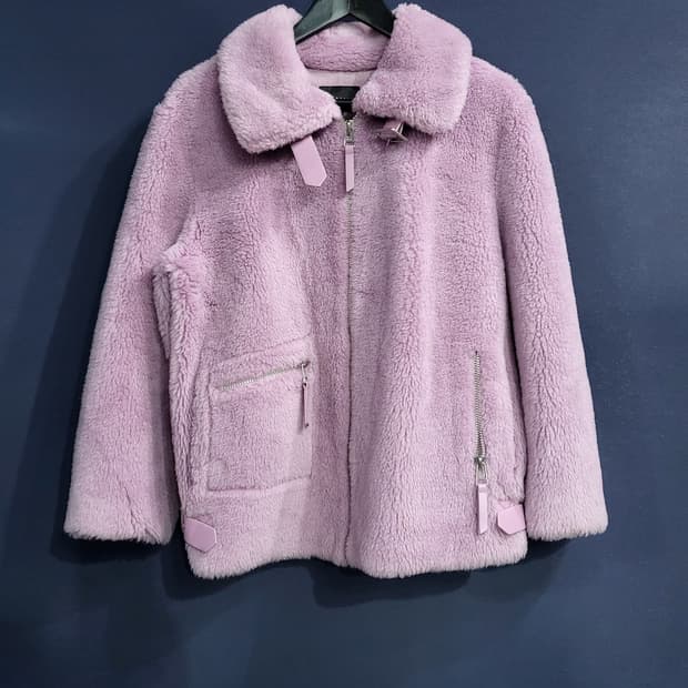 루나코어스 무스탕