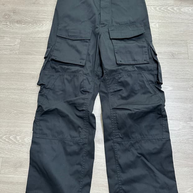 발렌시아가 멀티카고 팬츠 44sz