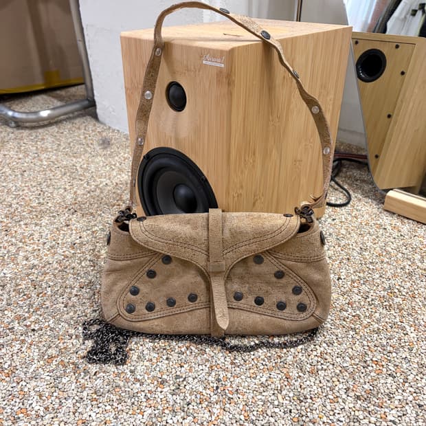 캘빈 클라인 빈티지 스웨이드 숄더 체인백