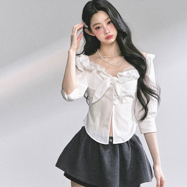 [새상품] AOMALM 반팔 레이스 블라우스 화이트 디얼마이키코