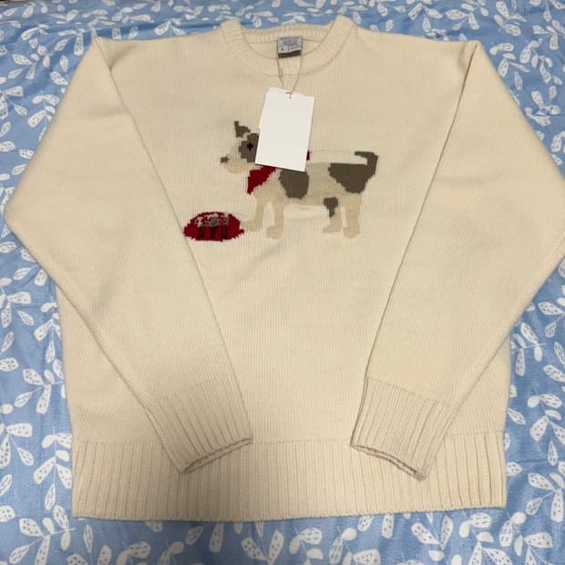 stu 폭스 테리어 니트 크림 L사이즈 팝니다