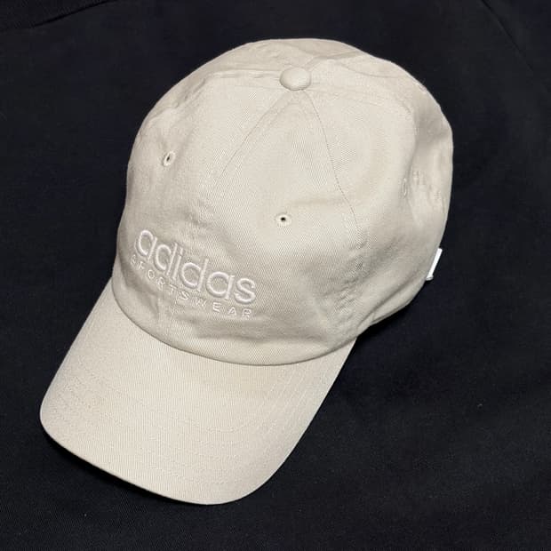 Adidas sportswear dad cap Beige