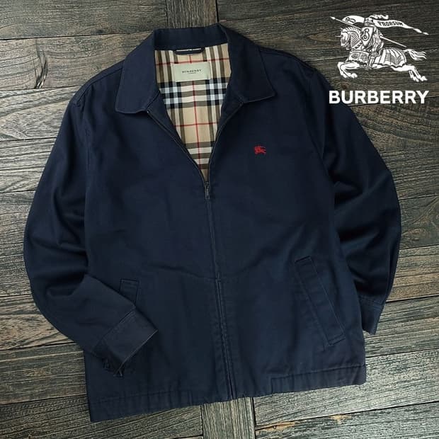 [버버리] 로고 자수 스윙탑 집업 자켓 네이비 P01500