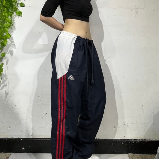 아디다스 네이비 와이드 레드 삼선 트랙 팬츠 XL