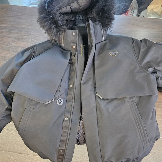 다이나핏 구스다운 패딩 115 사이즈 블랙 