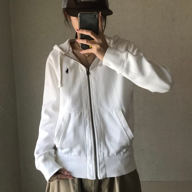 폴로 화이트 후드집업