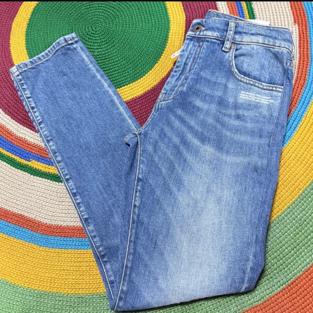 Off -White오프화이트 슬림진중청팬츠
