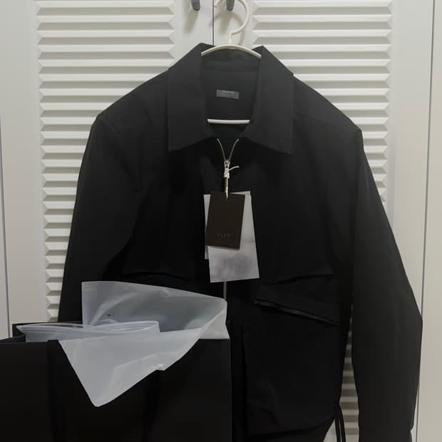 Xlim ep9 04 jacket S