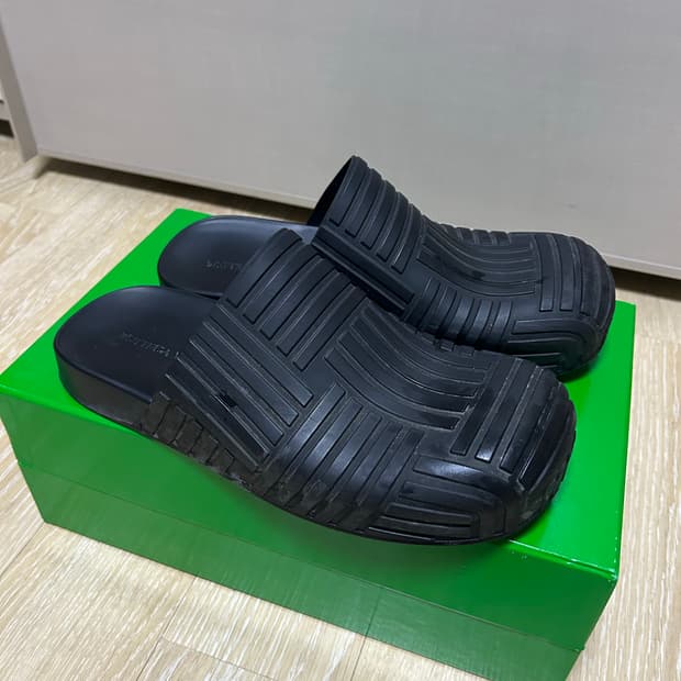 보테가베네타 슬리퍼 42