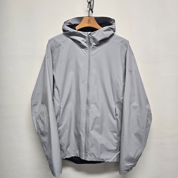 아크테릭스 ARCTERYX 솔라노 후디