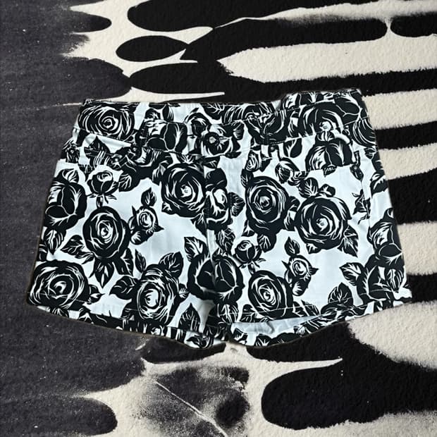 •Japanese vintage• 오리엔탈 y2k 플라워 패턴 반바지