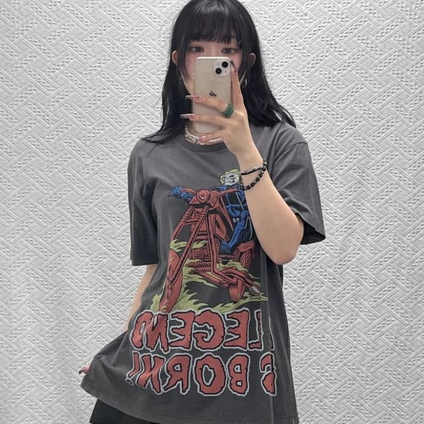 유니클로X마블 빈티지 스트릿 락펑크 프린팅 반팔티 XL C11770