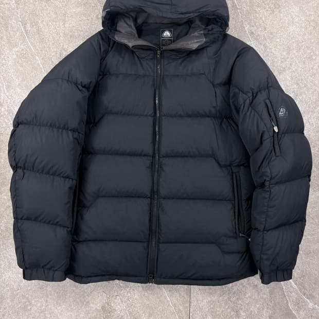  00's Nike Acg Goose Down Padding    
