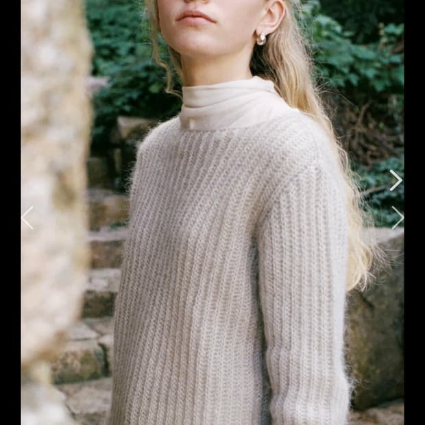 모노하 모헤어 롱 슬리브 니트