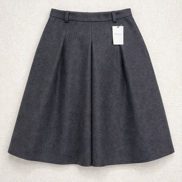 LE NELLE 르밀 플레어 스커트 차콜 새상품