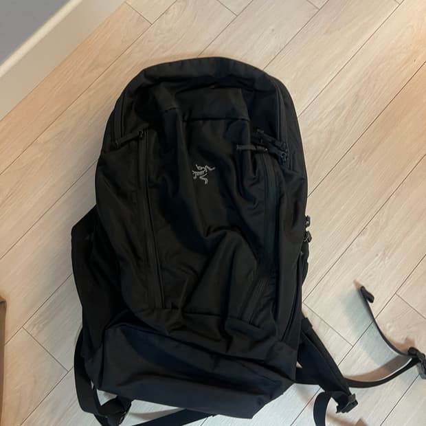 아크테릭스 백팩