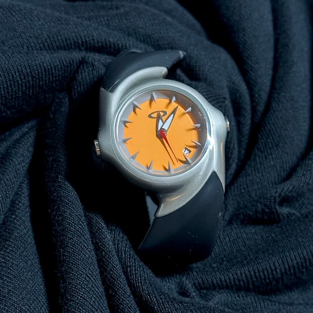 Vintage Oakley Crush 2.0 Watch