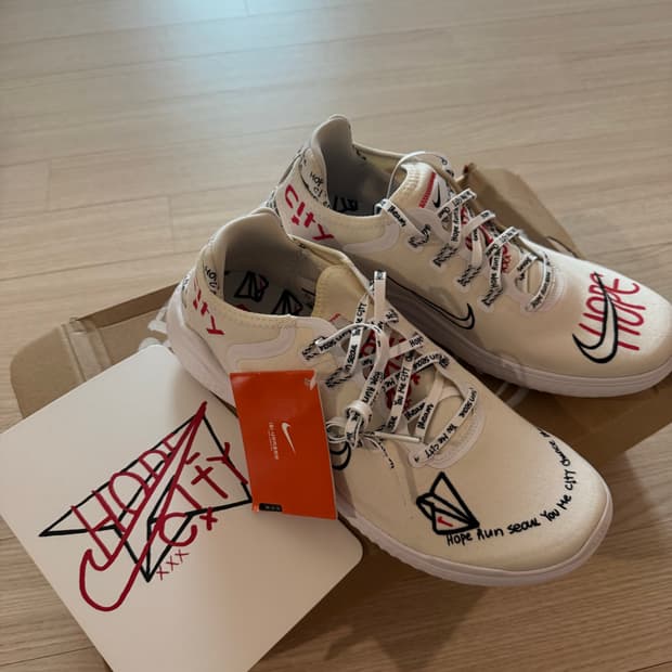 나이키 프리런 노보 285