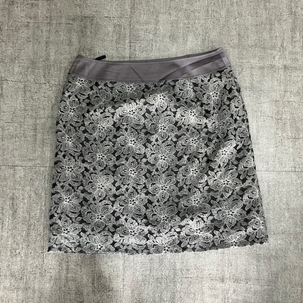 일본빈티지 luvroom 핀터깔y2k 달천깔하구미 플라워크로셰 스커트치마