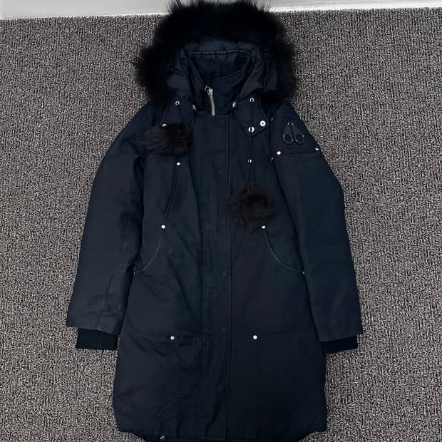 무스너클 여성 스틸링 롱 덕다운 패딩 블랙 매장판 XS