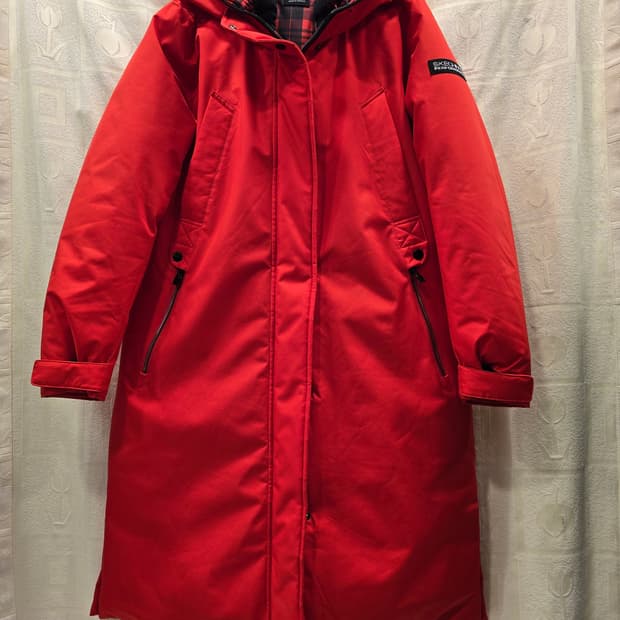 거의새거) 스케쳐스 남여공용 레드 롱패딩 90~95