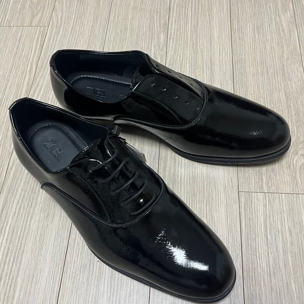 (희소) ZARA 페이던트 레더 킬 쉐입 토 구두