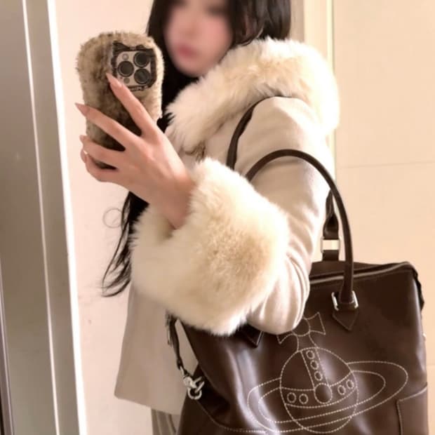 Cecil McBee 세실맥비 빈티지 화이트 퍼 숏코트