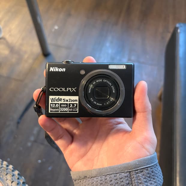 니콘 쿨픽스 s570 디지털카메라