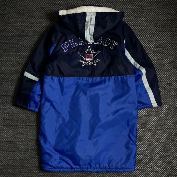 90s 플레이보이 빅로고 벤치코트 돕바 롱 점퍼o 4804