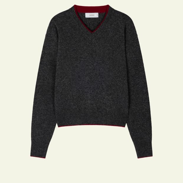 Waviness 웨이비니스 차콜 레드 V(브이넥)넥 니트