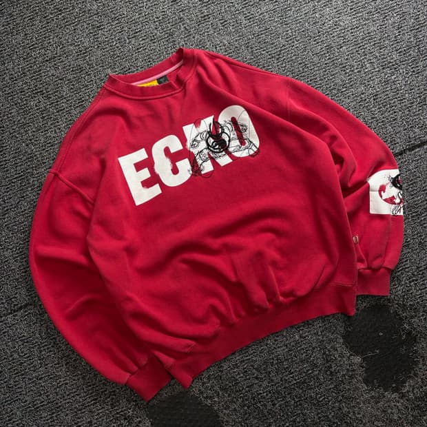 에코 올드스쿨 멀티 빅로고 크루넥 맨투맨 3943