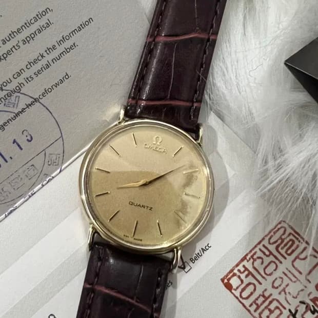 오메가 드빌 쿼츠 시계