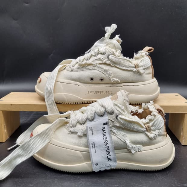스마일 리퍼블릭 여성운동화225
