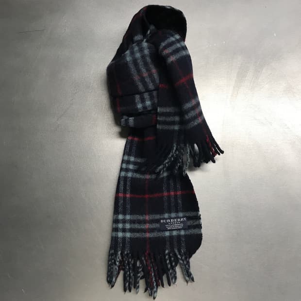 버버리 정품 램스울 머플러 네이비