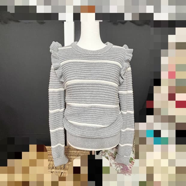 바나나리퍼블릭ㅡ 프릴 니트티 s사이즈/새거수준