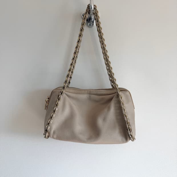 러브 모스키노(LOVE MOSCHINO) 레더 숄더백