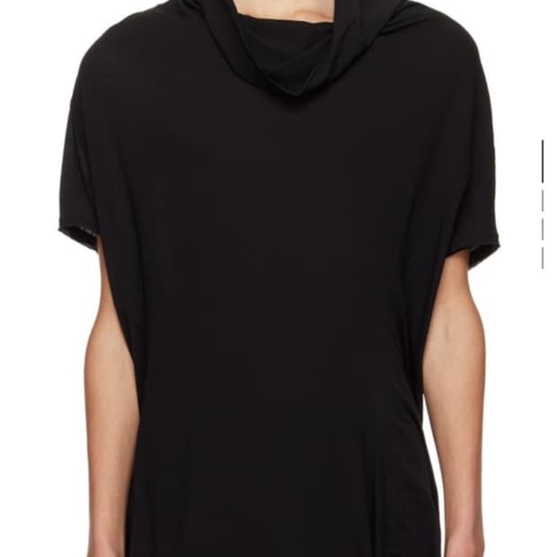 Julius(율리우스) black cowl neck t shirts
