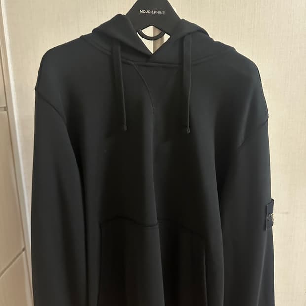 스톤 아일랜드 블랙