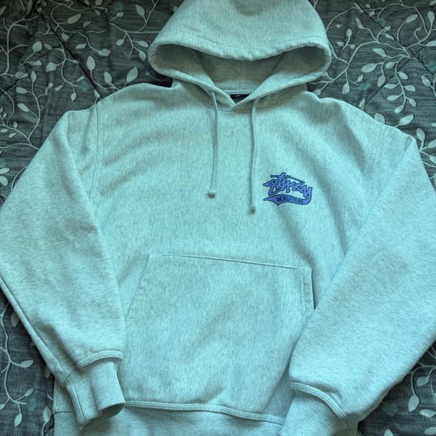 스투시 월드 트라이브 후드티 