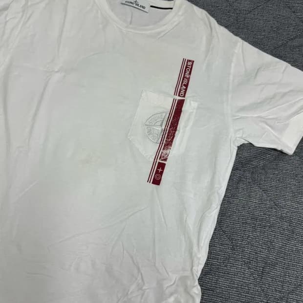 스톤아일랜드 화이트 포켓 반팔 티셔츠(XL)