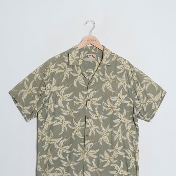 PARADISE FOUND Aloha Shirts