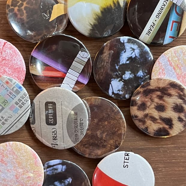 일삼 핀버튼 뱃지 – Random Set (5개)